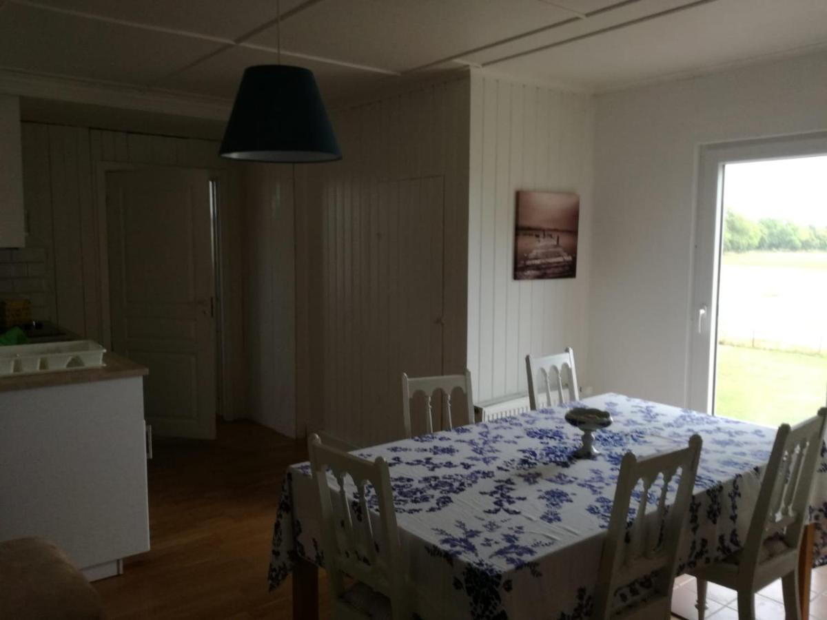 Manus Ferienwohnung Brevik  Екстер'єр фото